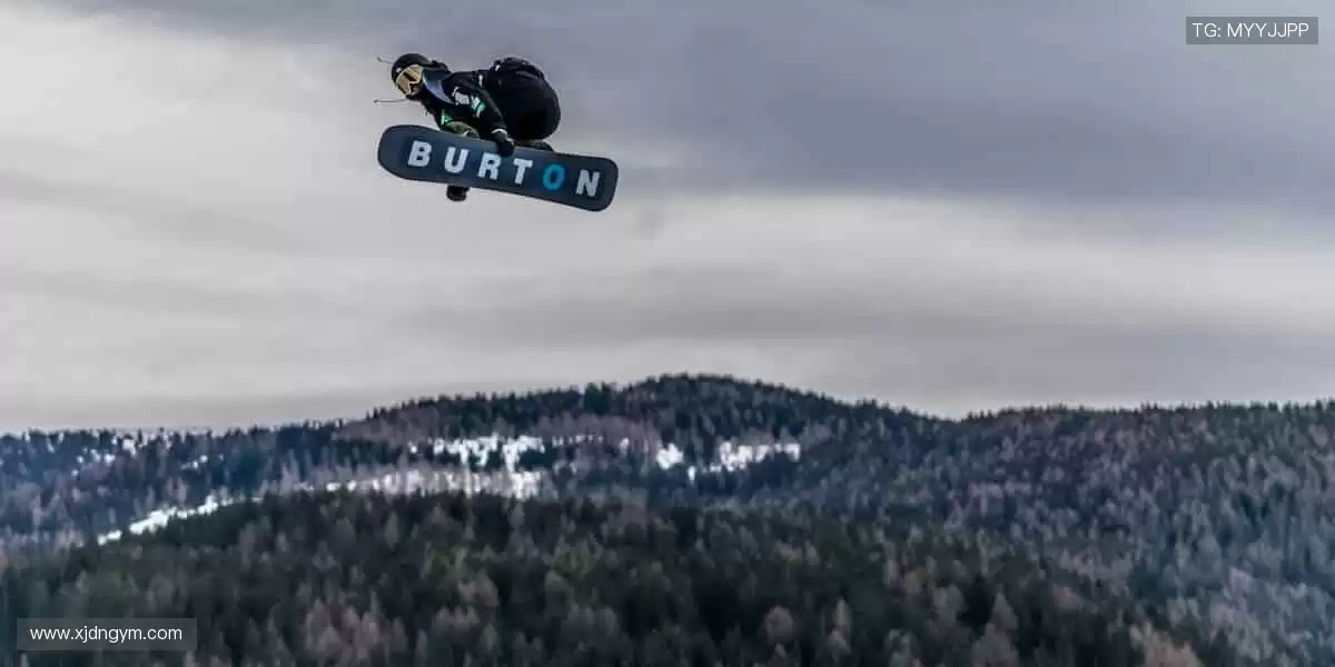 周边潮品,让热爱触手可及!🎯💥